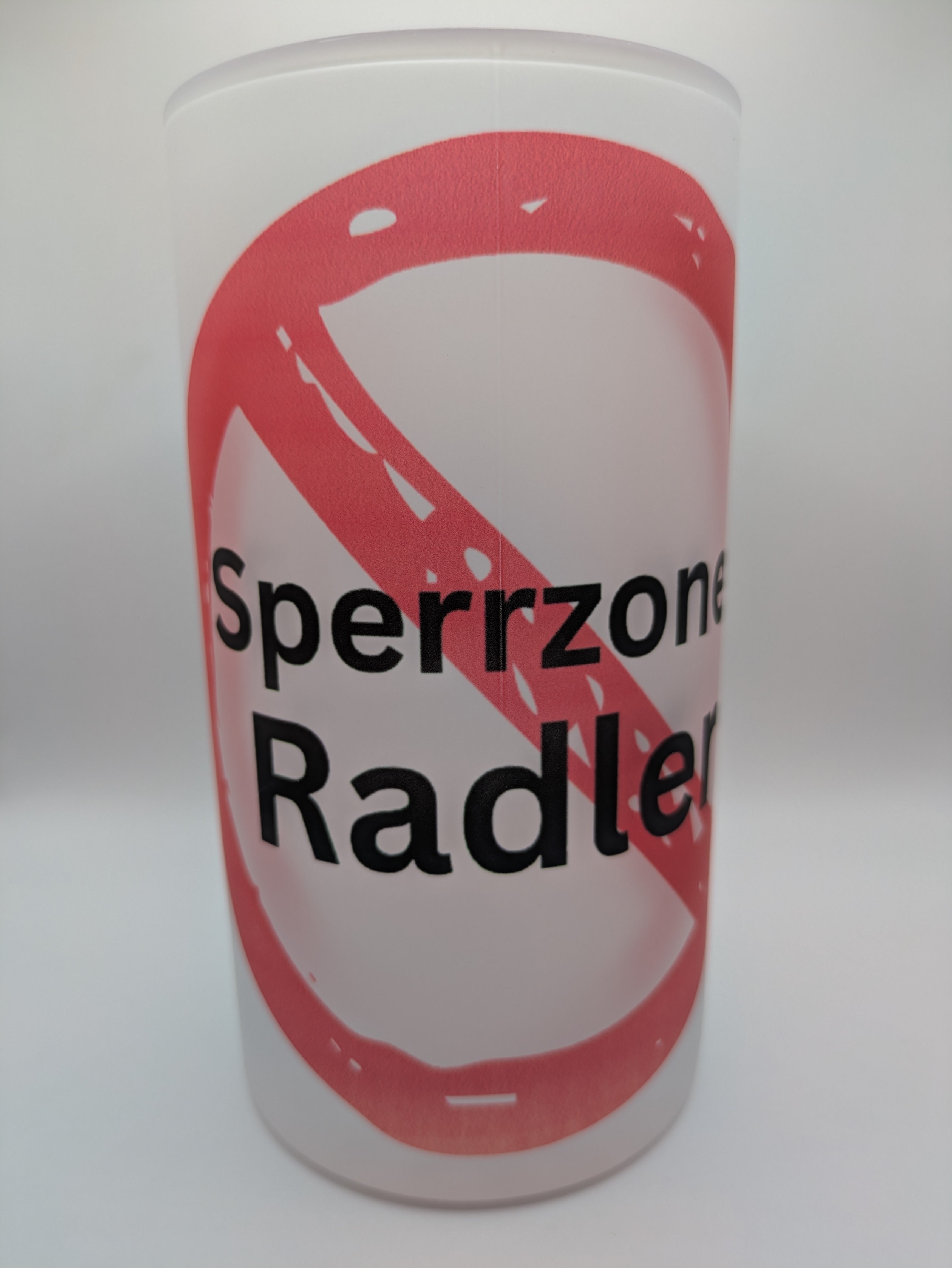 Lustiges Bierglas „Sperrzone Radler“ – Satiniertes Weißglas Bierglas 470 ml – Humorvolles Geschenk