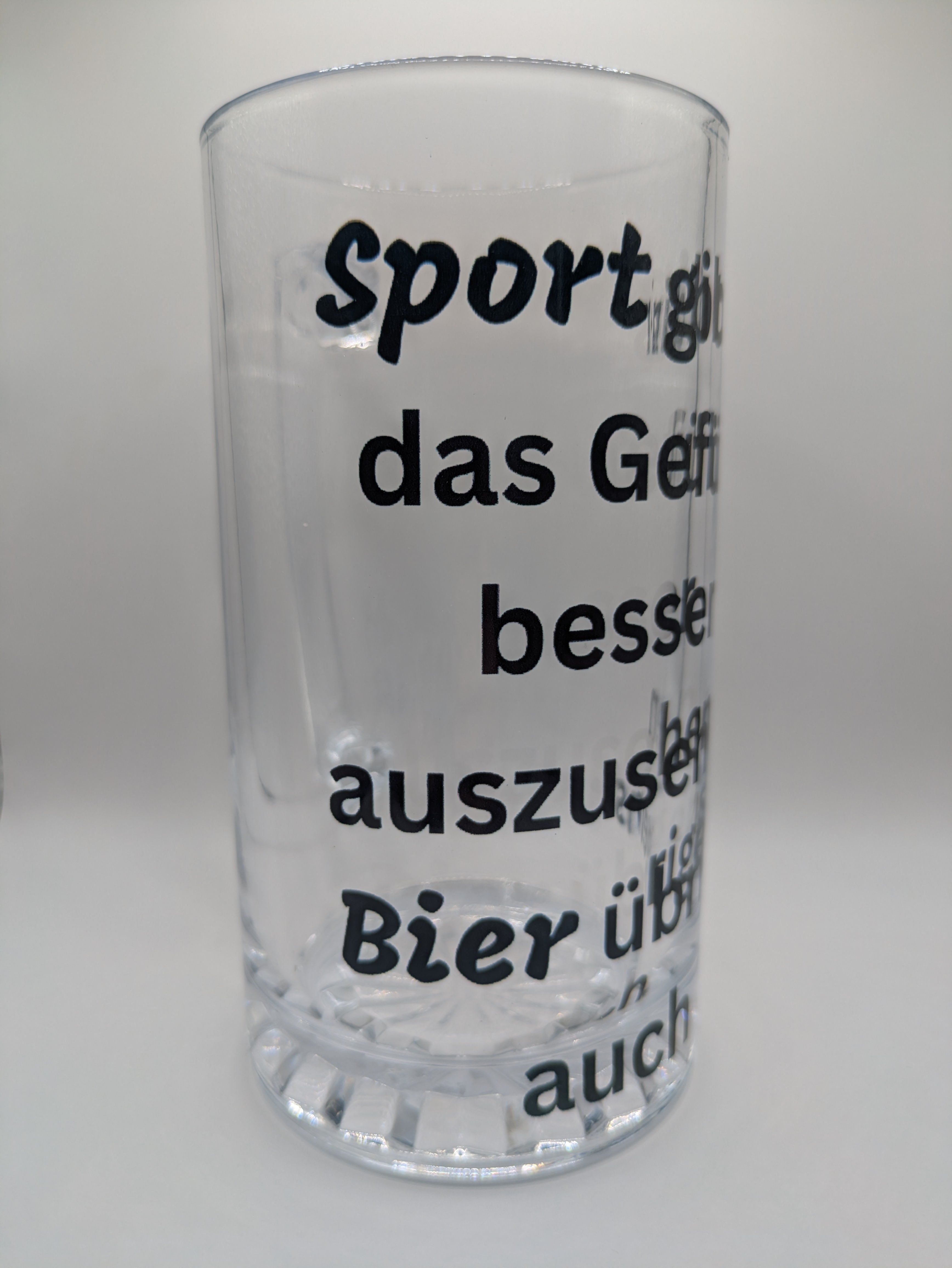 Lustiges Bierglas mit Sport Spruch – Klares Bierglas 470 ml – Humorvolles Geschenk für Bierfans