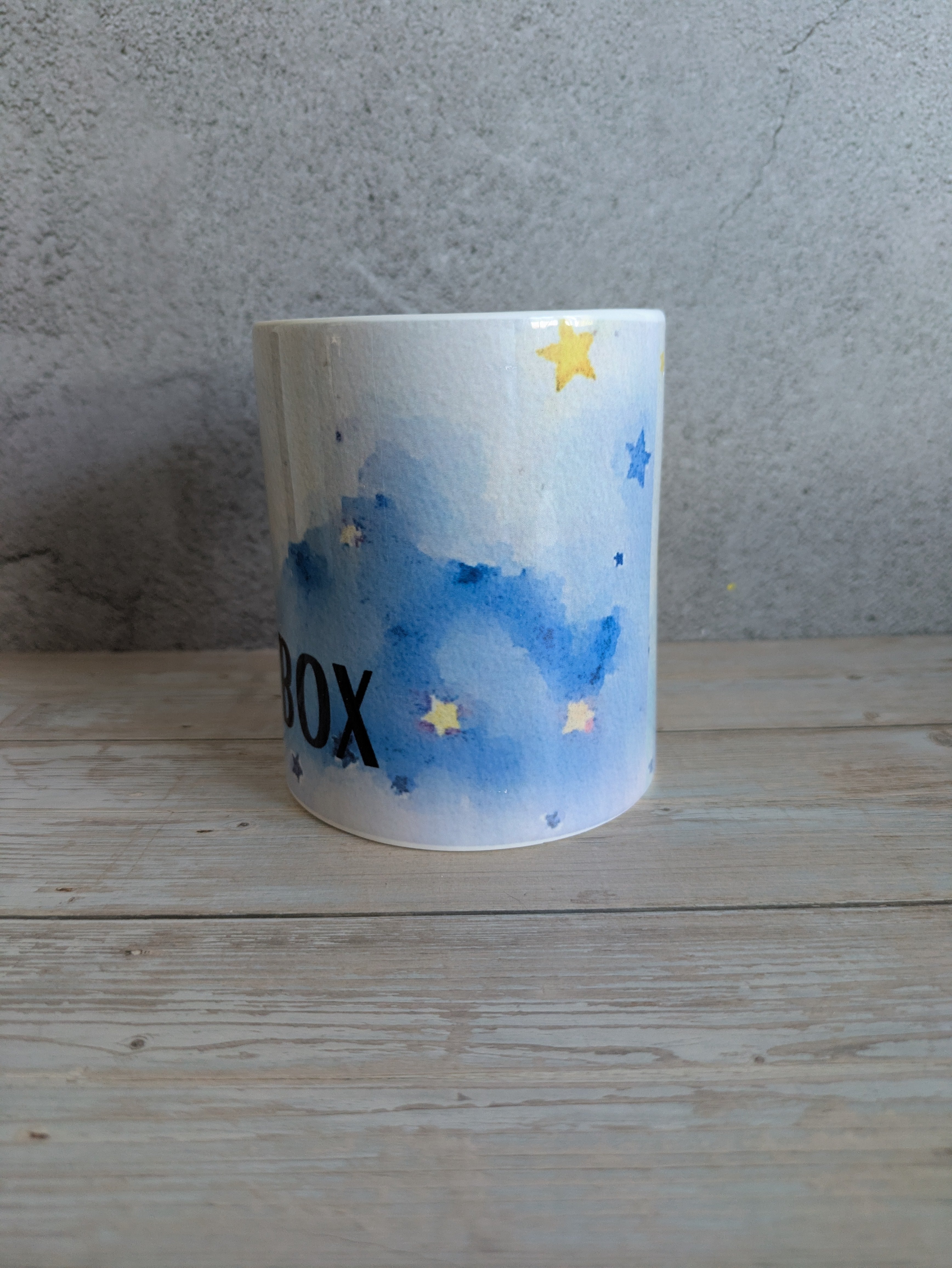 Aquarell Spardose mit Sternen – Traumbox Sparschwein als Geschenkidee